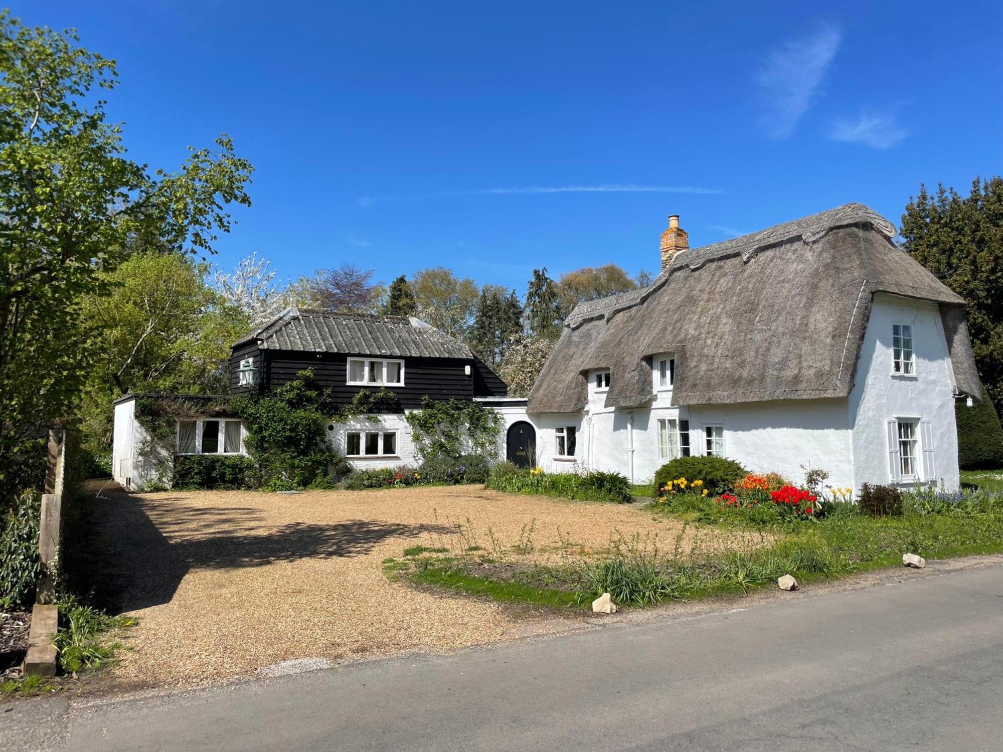 Beautifully Appointed One-Bedroom Cottage Shepreth 外观 照片